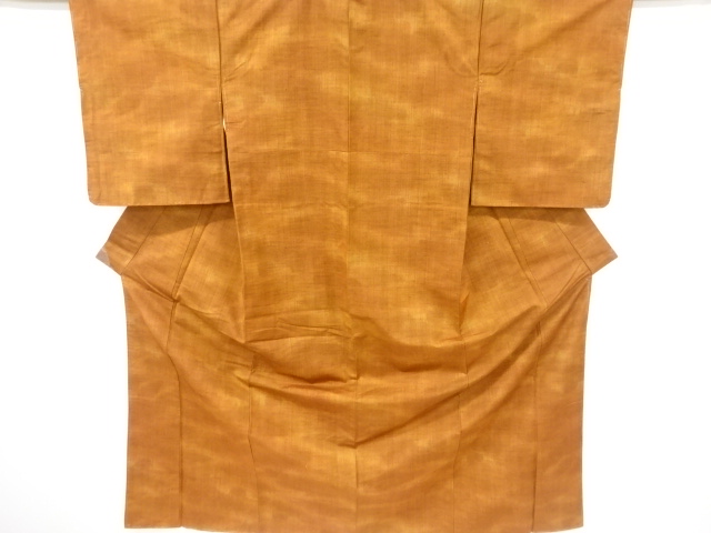 リサイクル　雨縞織り出し暈し手織り紬着物